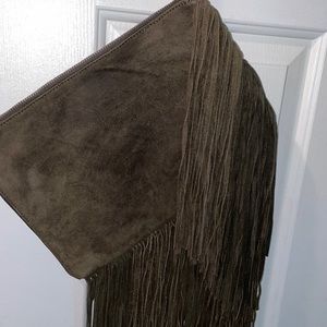 Zara suede Hunter green wristlet